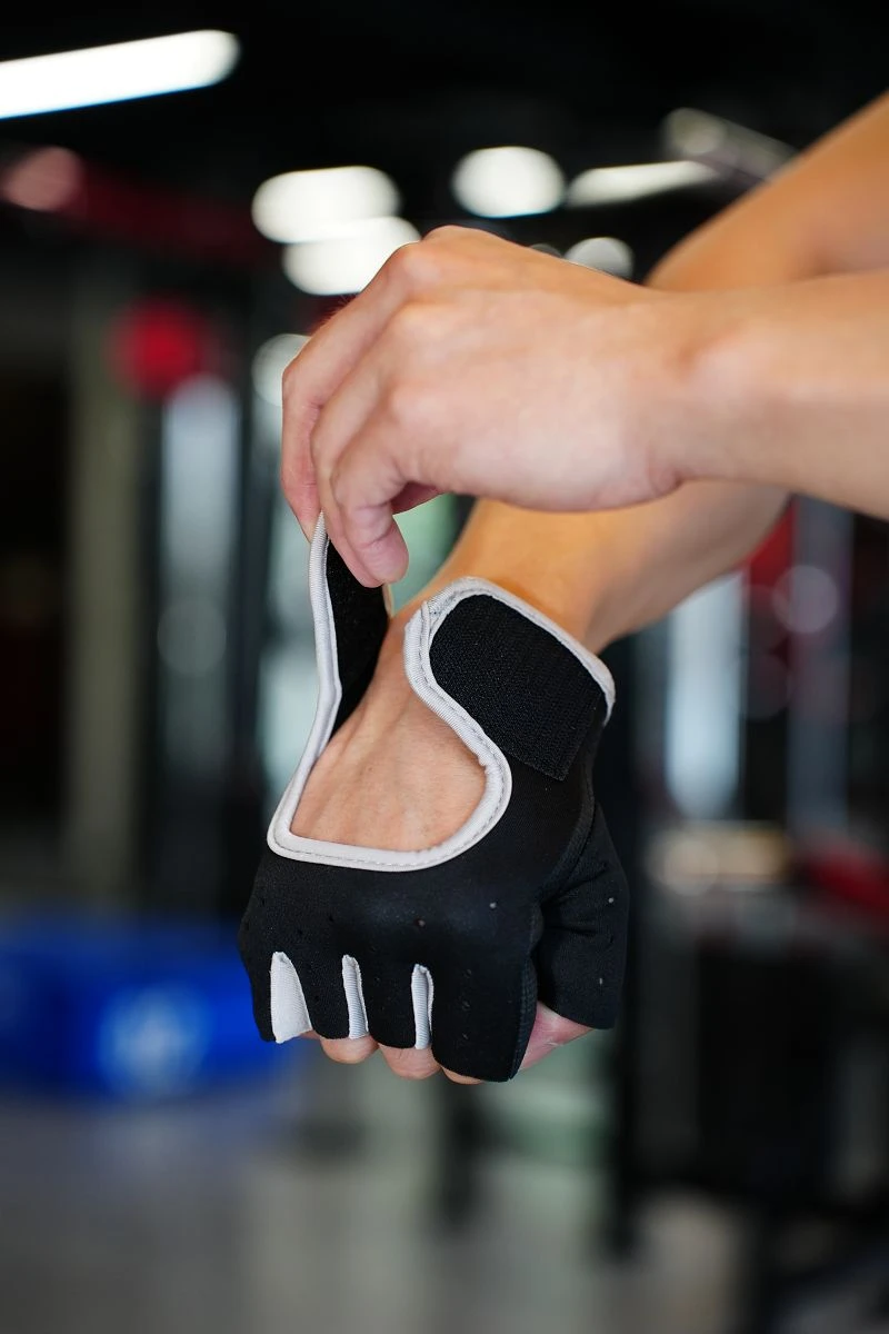Breathable Weightlifting Gloves suppliers