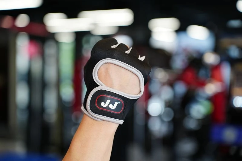 Breathable Weightlifting Gloves best